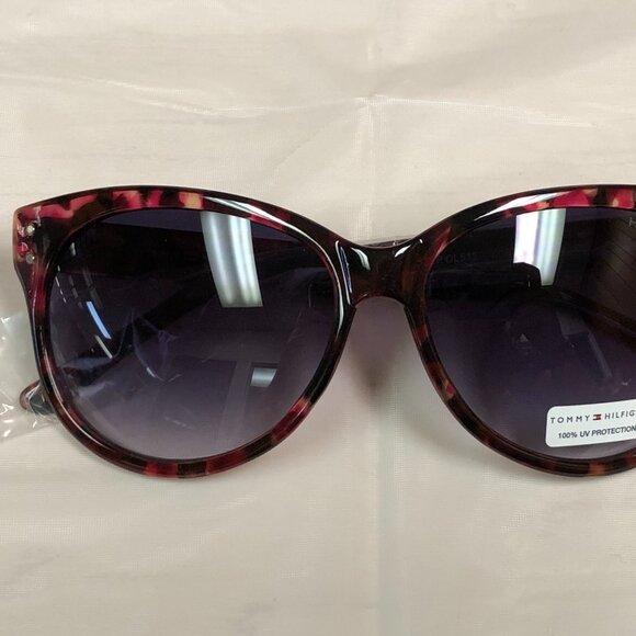 Tommy Hilfiger Red & Black Cat-Eye Sunglasses - Picture 5 of 5